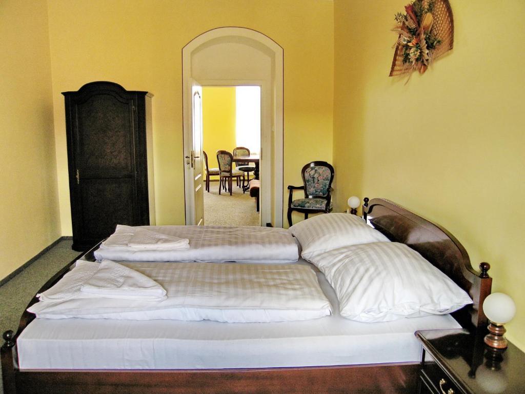 Hotel U Salzmannu Plzen Room photo